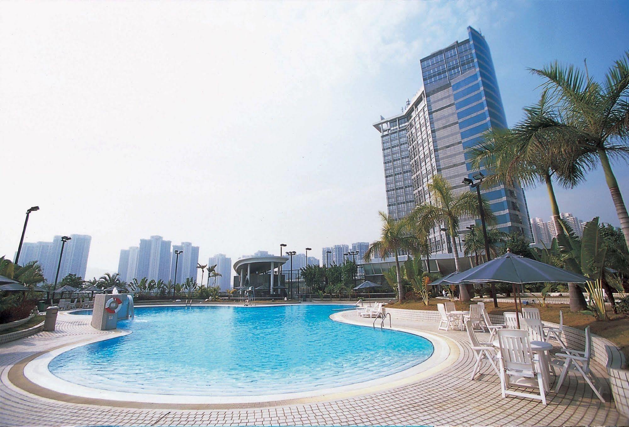 Harbour Plaza 4*